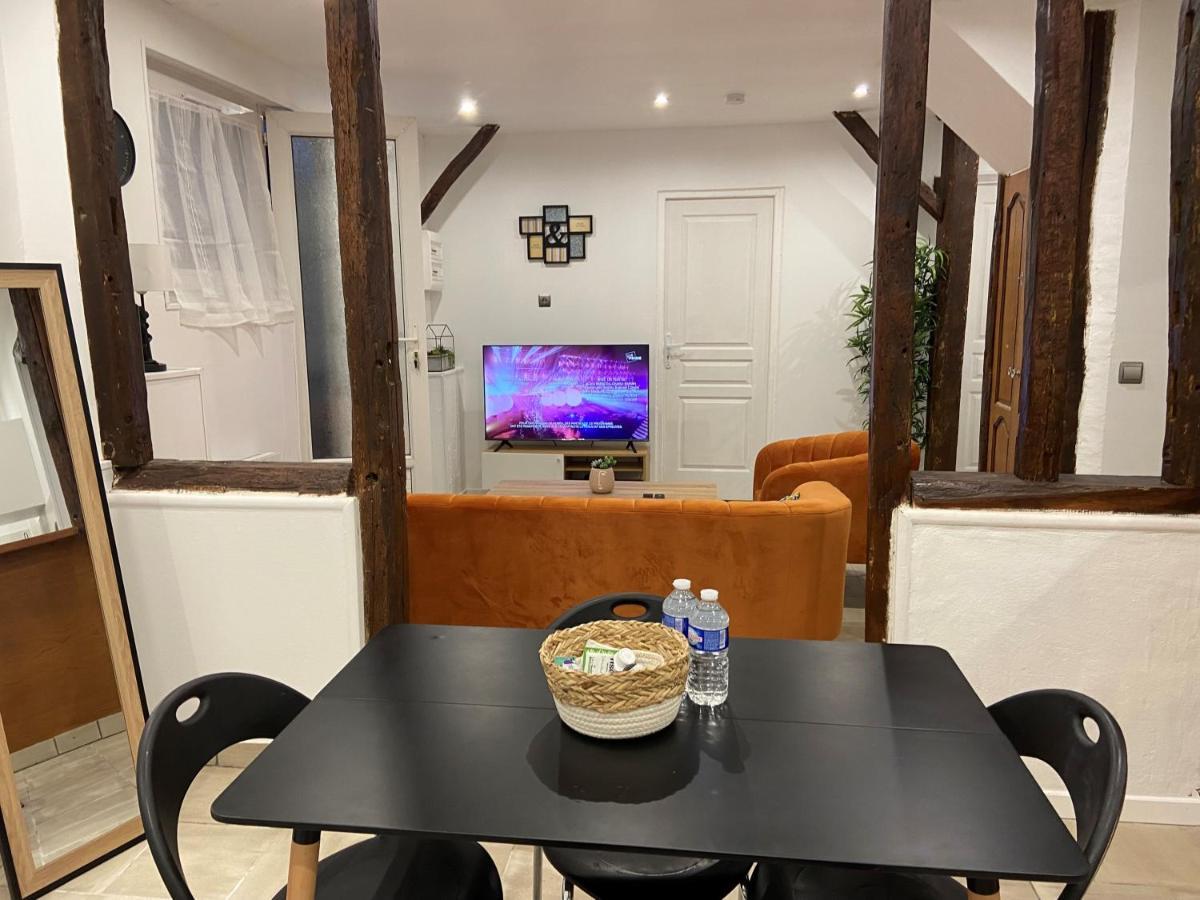 La Galerie, Proche Aeroport Daire Tillé Dış mekan fotoğraf